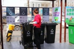 规范沿街商铺垃圾分类，打造干净整洁有序市容环境！